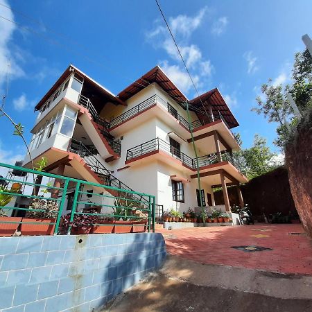 Daisey Dee Homestay Madikeri Luaran gambar