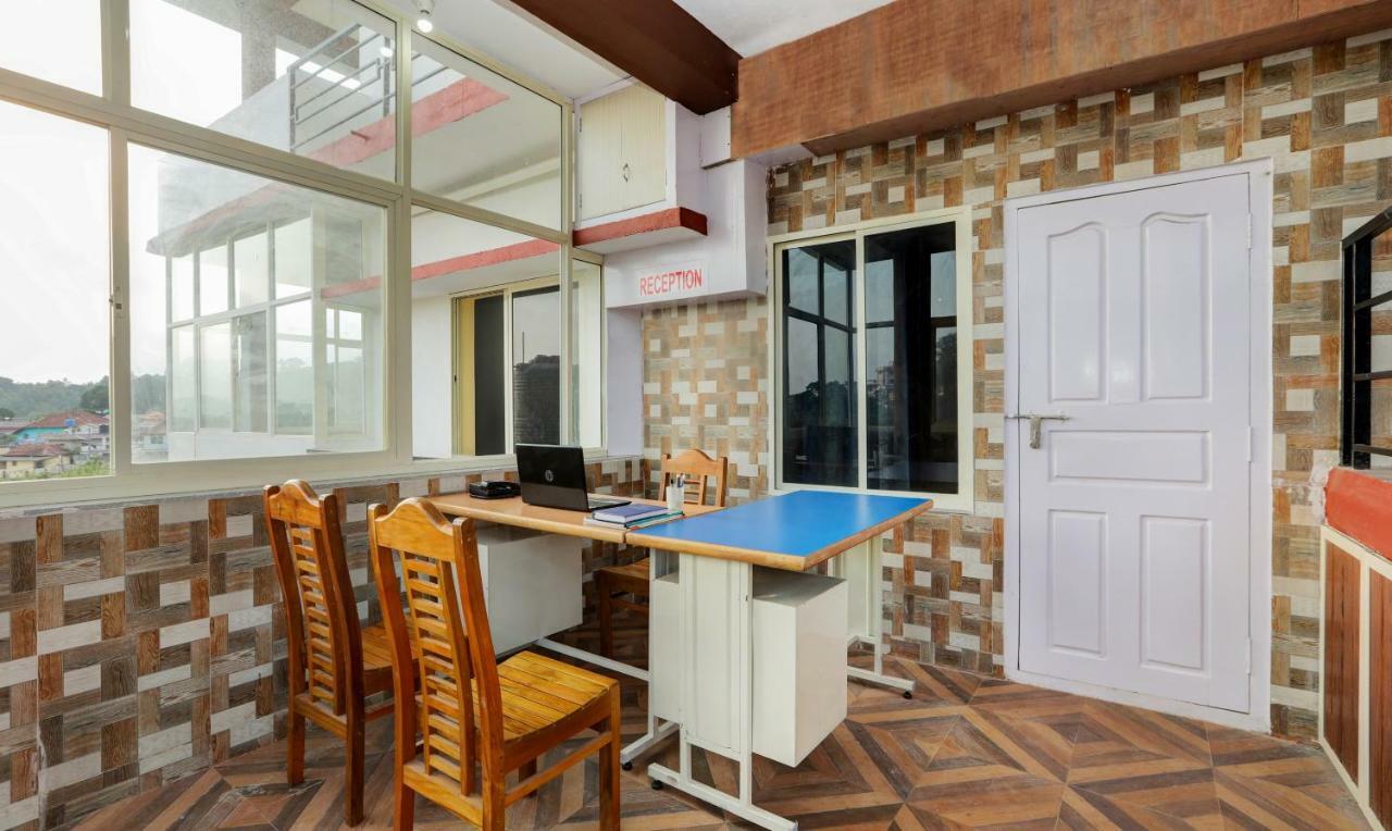 Daisey Dee Homestay Madikeri Luaran gambar
